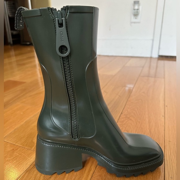 Chloe Betty PVC Lug Sole Rain Boots - Picture 5 of 7